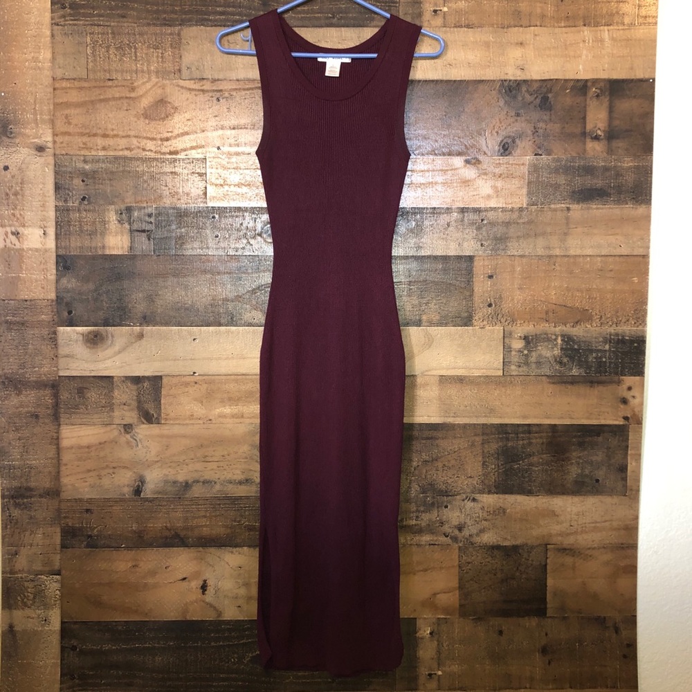 Maroon ribbed calf length dress